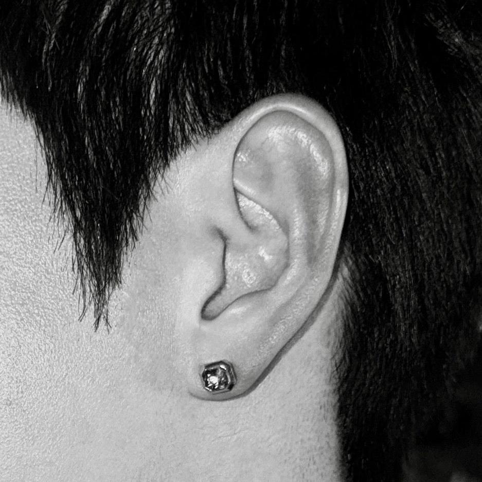 Tate Single Octagon-Cut Spinel Stud Earring