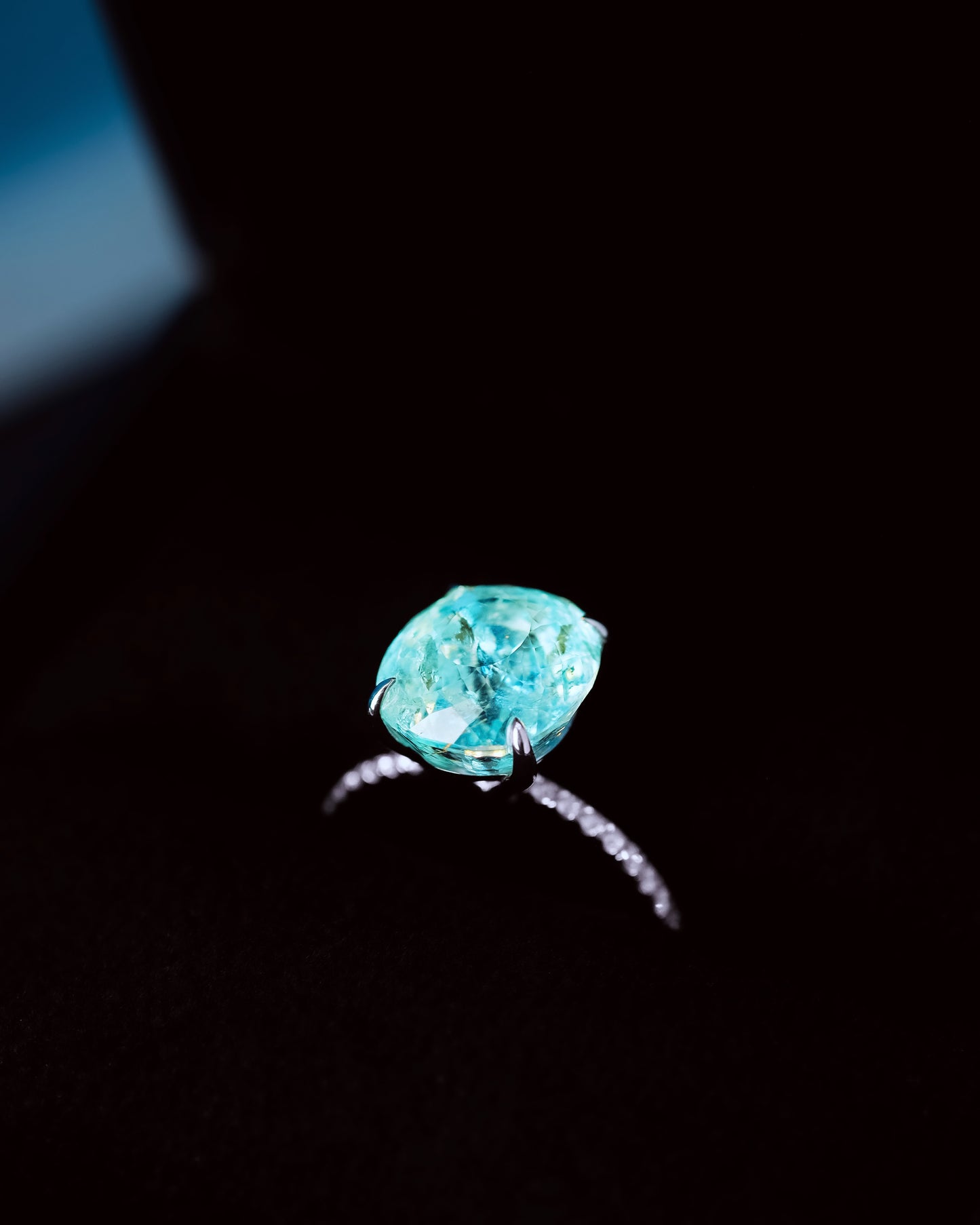 Maylada Paraíba Ring with Diamonds