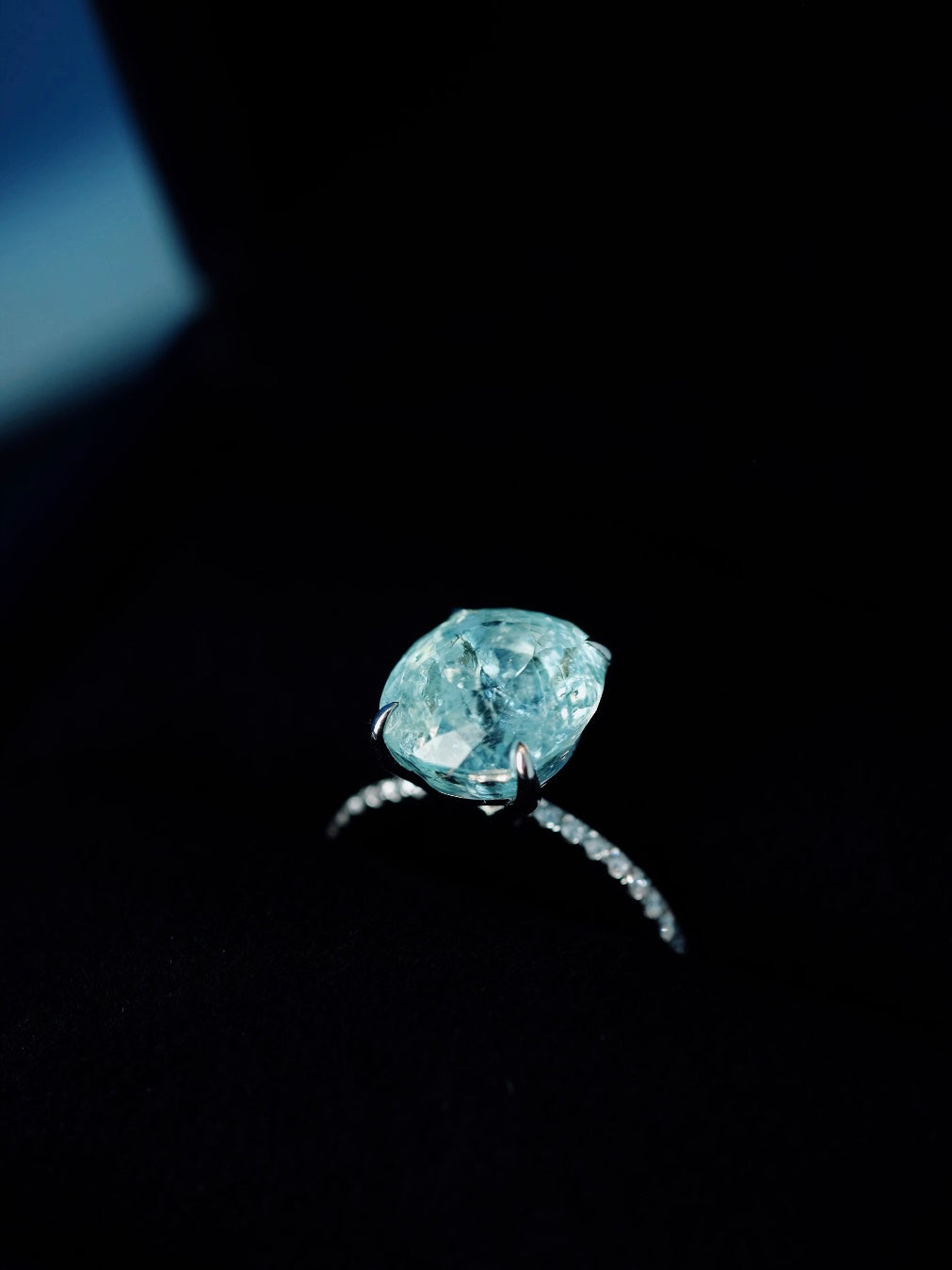 Maylada Paraíba Ring with Diamonds